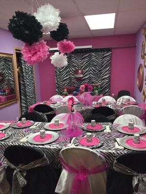 Glamour girl dress up parties