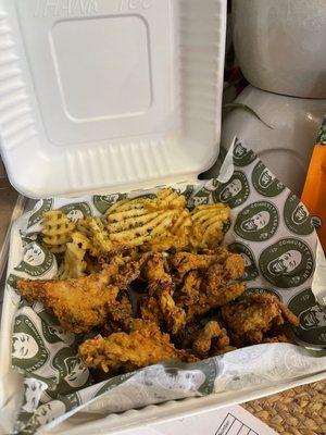 Lemon Pepper Wangz Basket