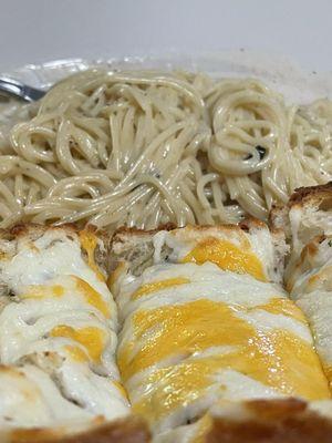 Creamy Angel Hair Pasta with Cheesy Bread