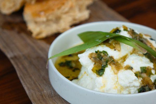 Stracciatella & focaccia