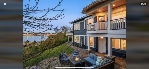 Tranquil outdoor entertaining space in West Seattle - summer's couldn't be more romantic