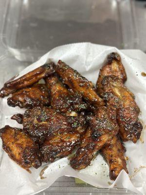 BBQ wings - so good!