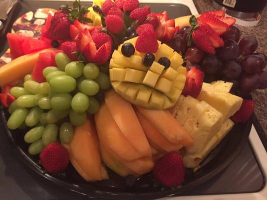 Fresh fruit platter