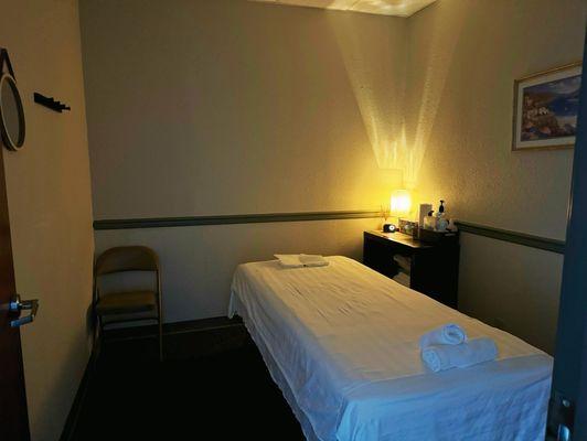 Clean and tidy indoor massage room