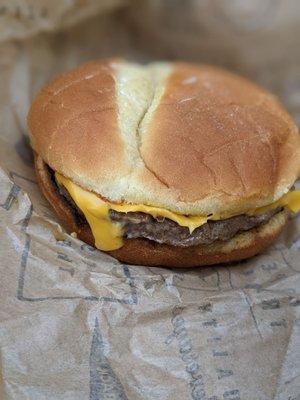 Kids cheeseburger