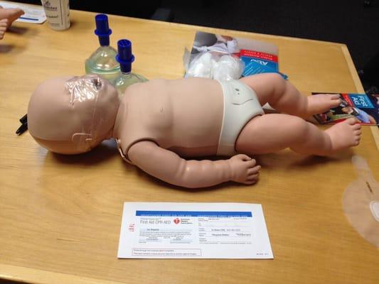 I never got to use a baby manikin this was a major plus for me