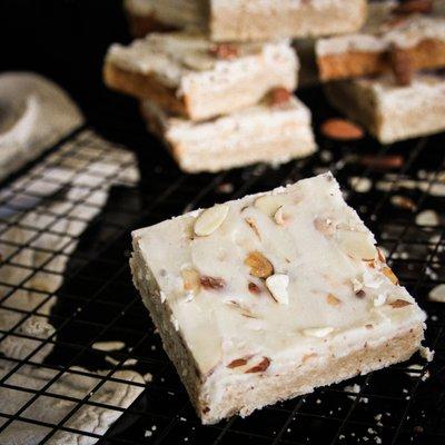 Almond Shortbread Bars