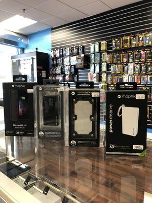 Complete selection of Mophie powers banks and cases..