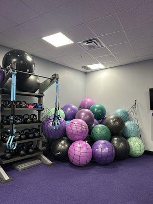 Balls for exercise and drum fitness