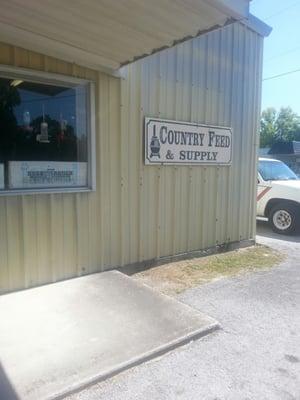 A cute little Country Feed Store with excellent customer service. Very knowledgeable about farm animals and their care!