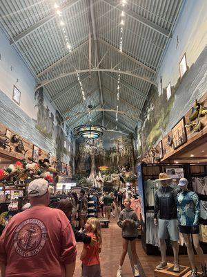 Bass Pro Shops