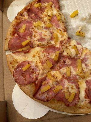 Hawaiian pizza - so delicious!