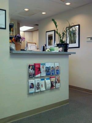 Dr  Lin`s office