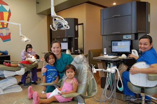 Dr. Bui with patients.