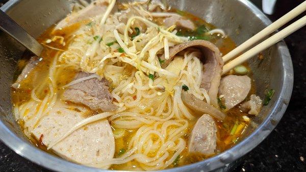 Bun Bo Hue... Out of pork feet today