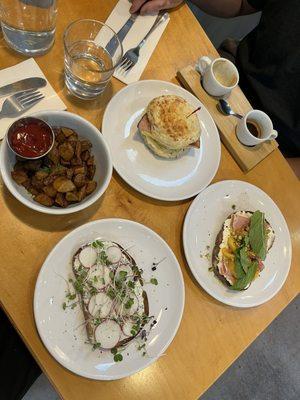 Rosemary biscuit, tartines, home fries.