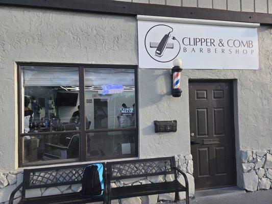 Clipper & comb barbershop