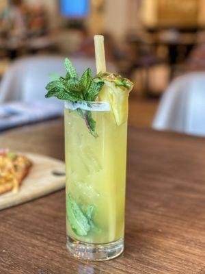 Pineapple Mojito