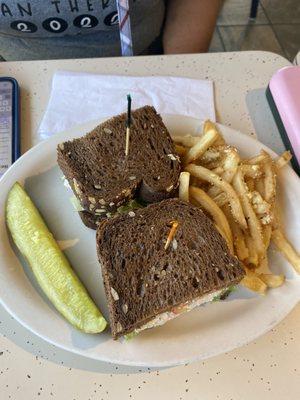 Chicken salad sandwich