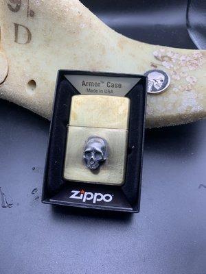 Custom skull lighter