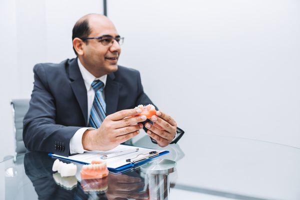 Dr. Akbar Dawood in Vienna, VA