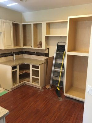 kitchen cabinet installation