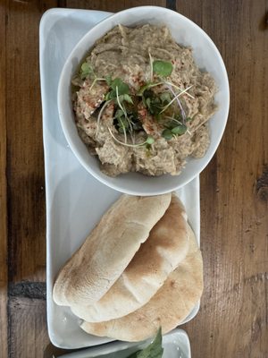 Baba Ghanoush plate