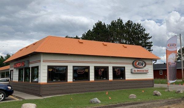 A&W Park Rapids - Dine in, carry out or pull into one of our 16 car hops!