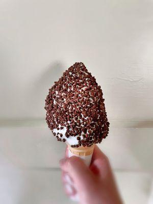 $5.00 Vanilla Cone with crunchy topping