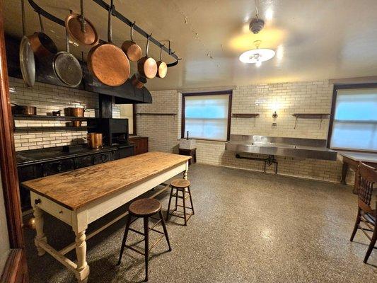 Kitchen in the Basement