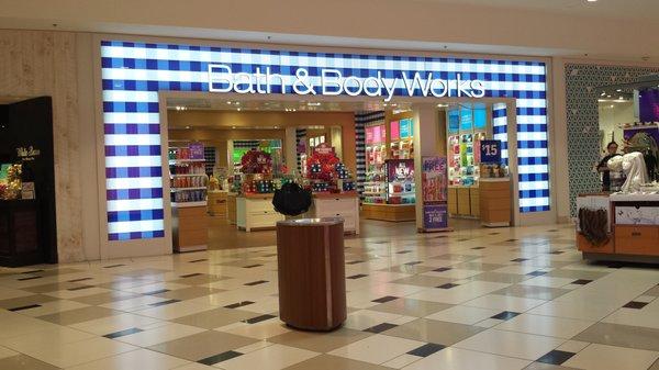 Bath & Body Works in Twelve Oaks Mall, Novi MI