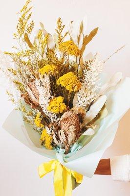 Seasonal Dried Flower Bouquets