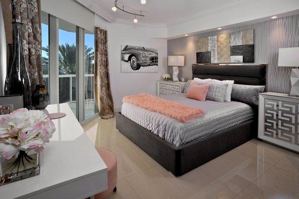 Fort Lauderdale beach condo. Guest Bedroom.