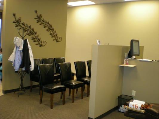 Patient waiting area and adjustment tables.