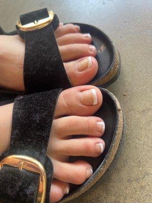 Gel pedicure