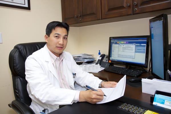 Dr. Scott Liang