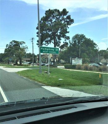 Heading southbound on Dale Mabry Hwy. It can be tricky to find the correct driveway but it's right after this "Humphries St" sign.