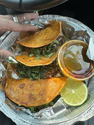 Quesa Birria tacos