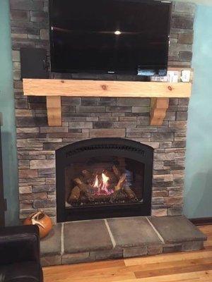 Gas fireplace