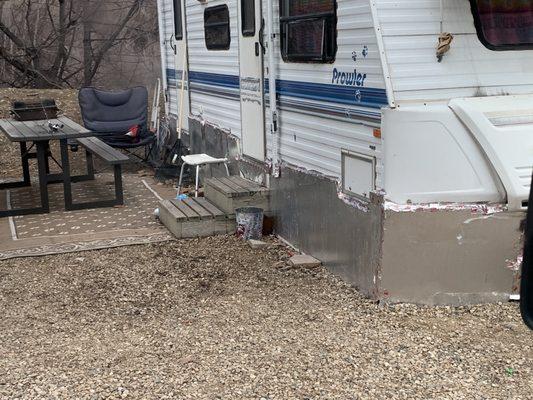 RV Park or low income trailer park?