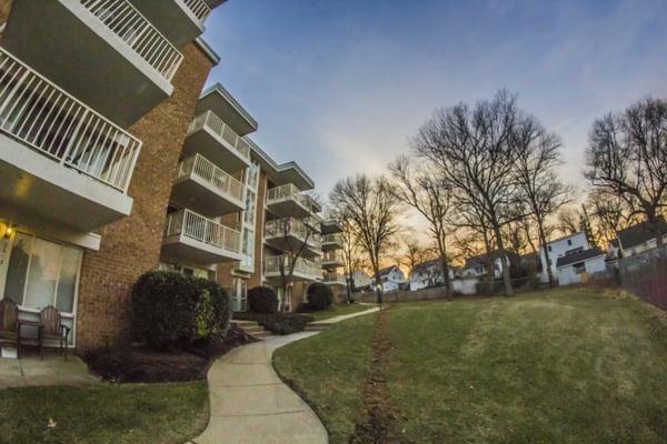 Huntington Club with scenic balconies