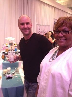 Gloria with another happy  Celeb with our product line!