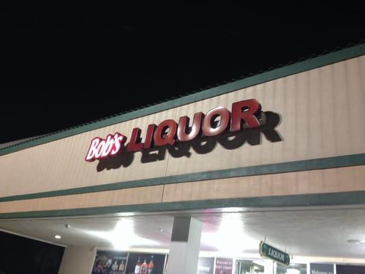 Bob's Discount Liquor & Cigarettes