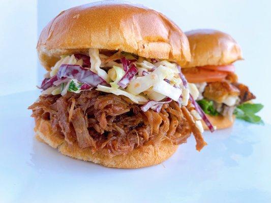 PULLED PORK SANDWICH