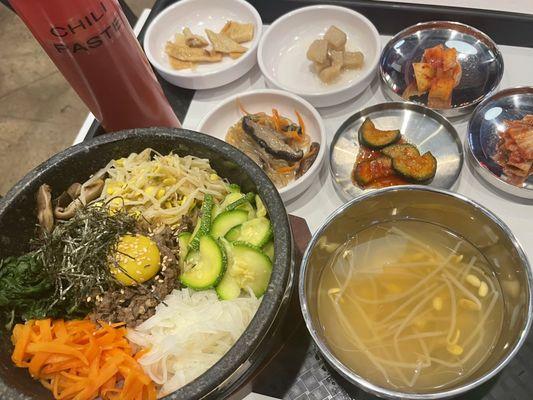 T19 Dolsot Bibimbap