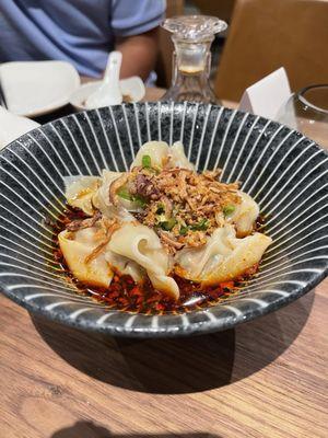 Sichuan wonton