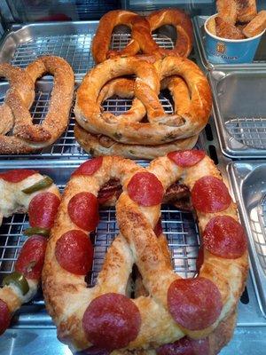 Pepperoni pretzel