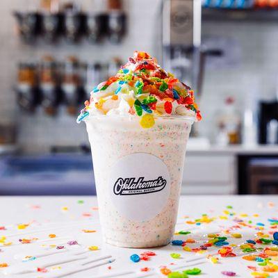 Fruity Pebbles - Shake
Fruity Pebbles Mixed In Your Choice Of Ice Cream. Topped With Fruity Pebbles And Marshmallow Drizzle