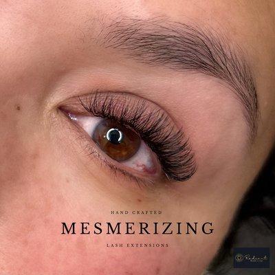 Volume lash extensions