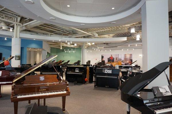 The largest display of new Kawai baby grand pianos in the tri state